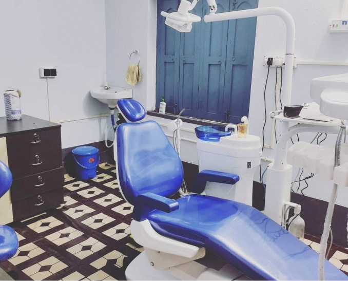 Dentist